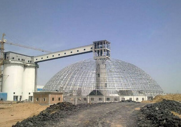 水泥厂石灰石预均化堆场网架工程