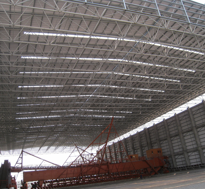 越南广宁热电厂一期2*300MW 机组干煤棚钢网架工程